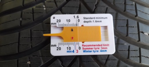 GOODYEAR VECTOR 4SEASONS GEN-3 225/55R18 102V 2023