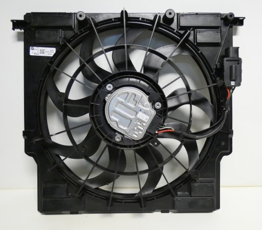 BMW X3 G01 8472314 obal ventilátor chladiče