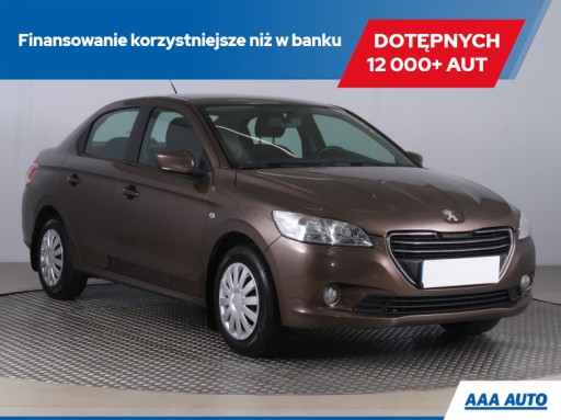 Peugeot 301 Sedan 1.2 VTi 72KM 2013