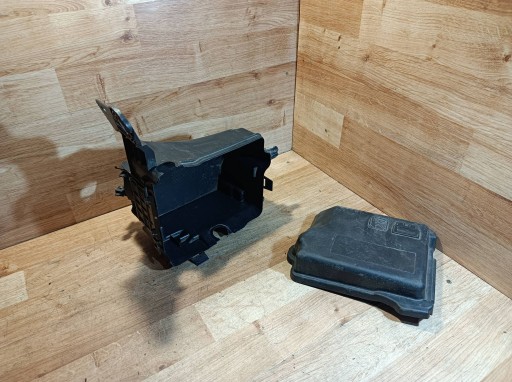 Module fusibles Complète Peugeot 208 9671941780