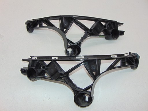 A1728856400 - Ковзне кріплення ліве праве MERCEDES SLC R172 W172