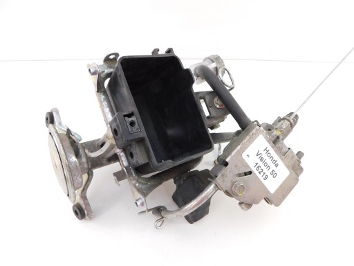 HONDA VISION 50 передня рама передня M1