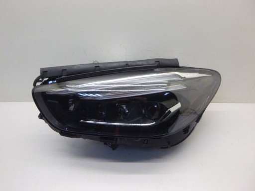 MERCEDES B KLASA W A 247 FULL LED MULTIBEAM left