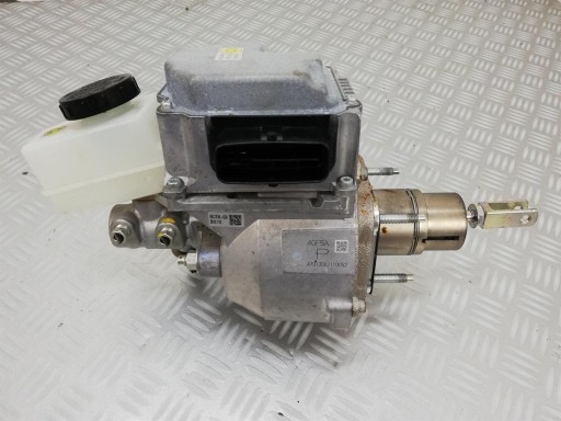 4GF5A - Сервопривод тормоза INFINITI Q50 Q50S 3,5 HYBRID 13-19 R