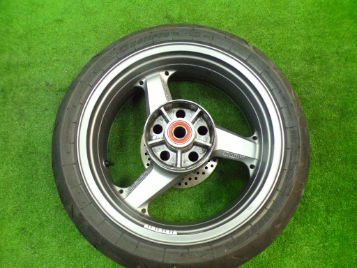 Обід задній заднє колесо шина KAWASAKI ZX12R 02r