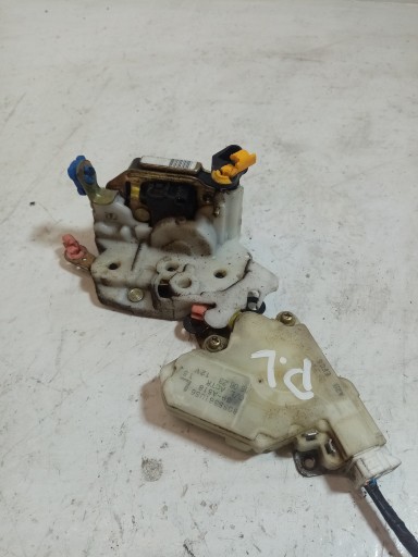 lock door left front NISSAN ALMERA TINO 1.8 B 2005