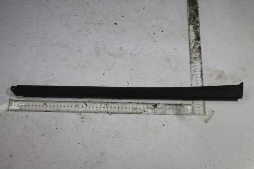 moulding door rear part 7P5853539 CAYENNE 7P 10