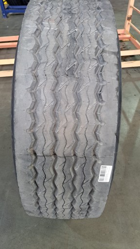1x 385 / 65R22.5 шини r168 відновлені