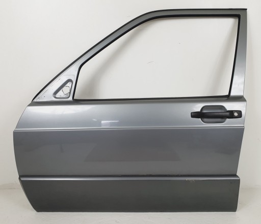 Ліві вхідні двері 122 mercedes w201