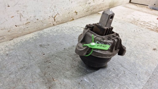 engine mount left 6868301 BMW F10 F11 LCI N47
