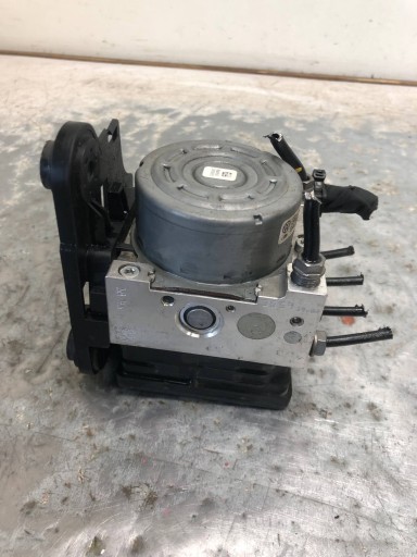 Pompa ABS VW PASSAT B8 5Q0614517DA