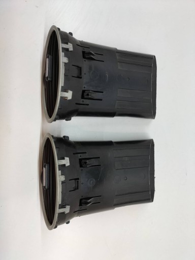 grilles d'aération gauche droit KPL du tableau de bord Ford Focus Mk2 (2004-2011)
