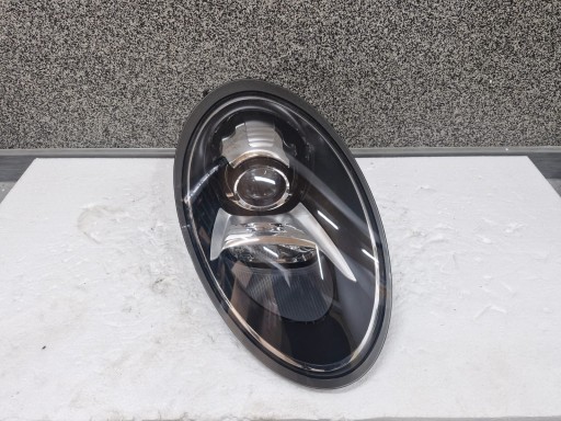 light right Porsche Carrera 911 991 Bi-Xenon positioning 2012