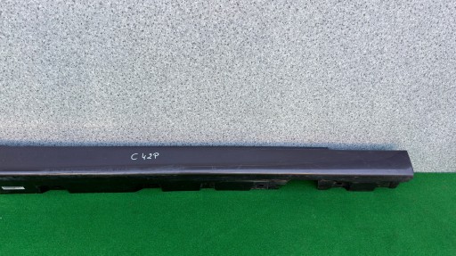 BMW 5 F10 F11 pravá lišta prahová práh 51777184774 C42P