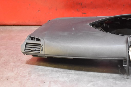 dashboard instrument panel console cockpit airbag EU TOYOTA VERSO 1 and 09-13