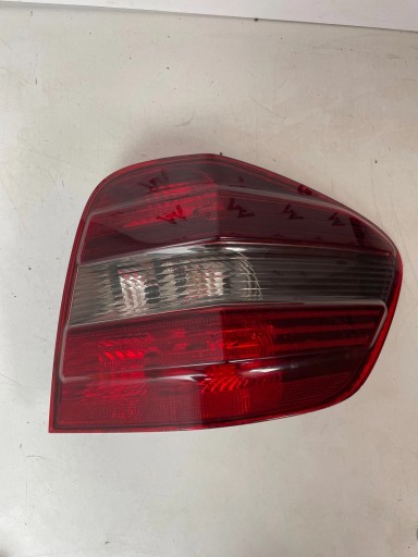 Klosz light rear part rear right mercedes ML W164 Lift