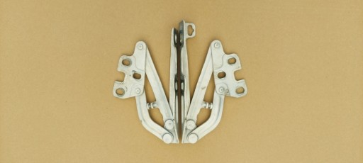 bonnet hinges OPEL CORSA E 13311902 13311903