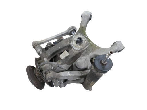 otoč levý záď BMW E61 2.0i