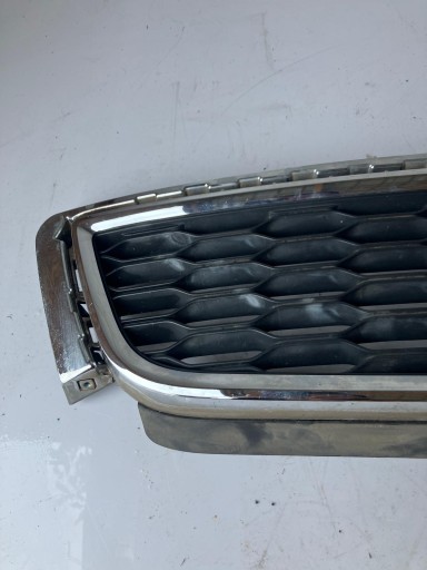 grill upper grille CHEVROLET CAPTIVA and LIFT 95136397
