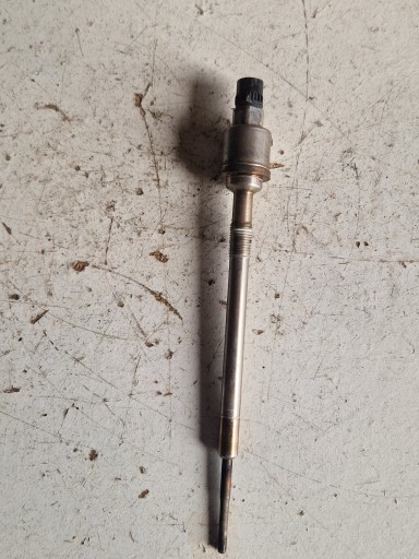 Свічка розжарювання opel insignia a 2.0 cdti 55590467