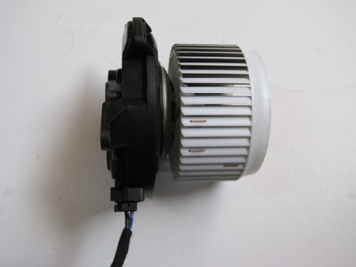 MASERATI GRECALE MR116350-0110 Вентилятор отопителя