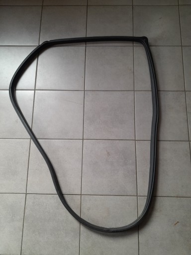 УПЛОТНИТЕЛЬ ДВЕРИ КУЗОВА ПРАВЫЙ ЗАДНИЙ HONDA CRV III