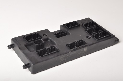 L8B2-14F041-AG, - Коробка запобіжників land rover discovery l462 3.0 l8b2-14f041-ag 21r