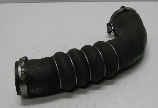 AUDI A6 C6 LIFT KOMBI rohr Schlauch luft TURBO 4F0145738F