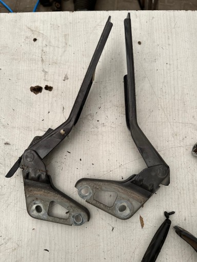 AUDI Q7 4L LZ7L bonnet hinges KPL 4L0823302 4L0823301