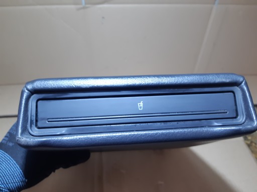AUDI Q7 4L armrest KANAPY rear part leather KUBKI 4L0883081
