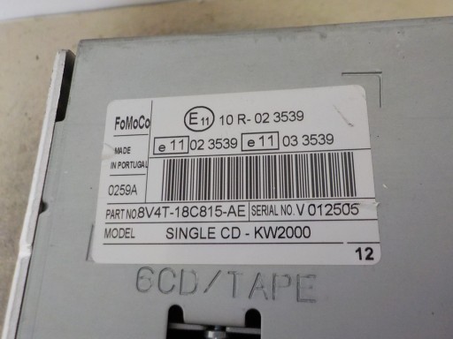 FORD KUGA und S- MAX RADIO FABRYCZNE KOD 8V4T-18C815-AE