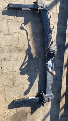 A2113100104, - Mercedes e w211 211 буксирувальний гак a2113100104