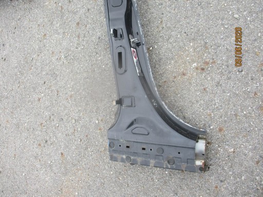 pillar right central BMW X1 E84