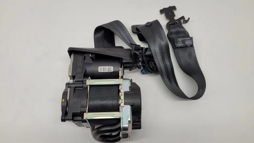 32131279 - VOLVO S60 III V60 II ремень безопасности передний левый