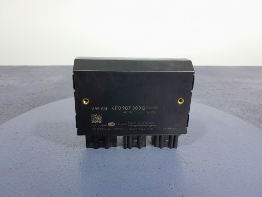Audi a6 c6 модуль гачка контролера 4f0907383d
