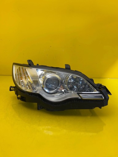 light right Subaru Legacy Outback IV Lift 06-09 Xenon