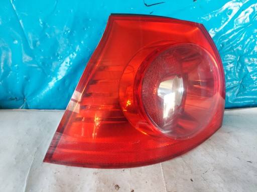 light GOLF V HB 1K6945095G left rear part