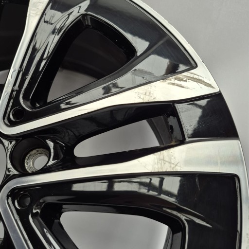MERCEDES A-KLASA W177 disk hliníkový 17" A1774012900