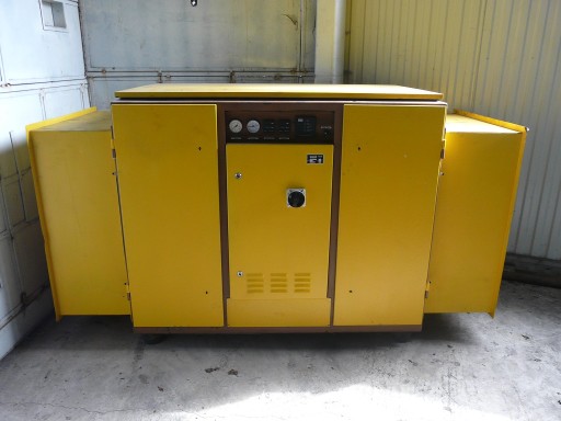 ГВИНТОВИЙ КОМПРЕСОР KAESER BS 60 + БОЧ