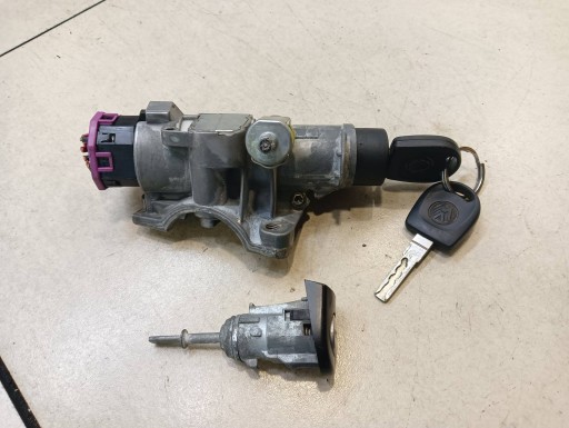 4B095851 - КЛЮЧ ЗАЖИГАНИЯ ЦИЛИНДР ЗАМКА GOLF IV АВТОМАТ