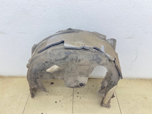 MERCEDES C-KLASA W205 mudguard right rear part KOMBI A2056900830