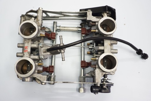 583610794940464 - HONDA VFR 800 F 17-19 ДРОССЕЛИ, ИНЖЕКТОРЫ