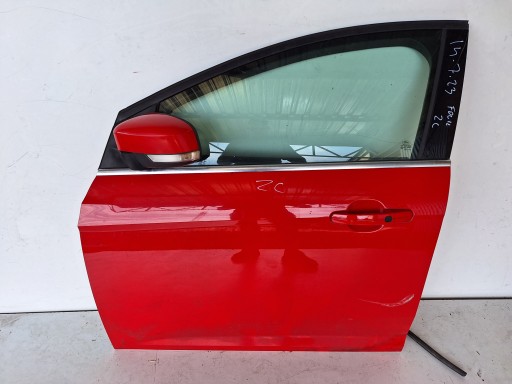 FORD FOCUS MK3 11-14 dveře levý předek ZC