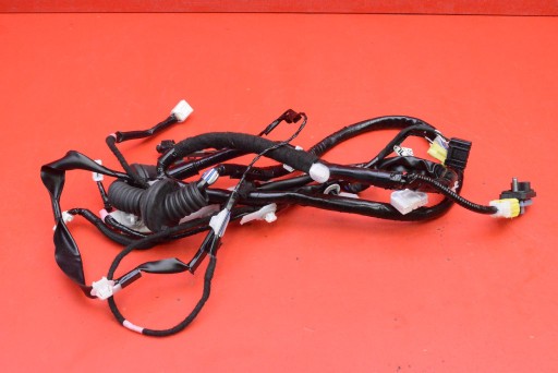 bundle wiring door of the passenger TOYOTA YARIS 4 IV GR 20-24