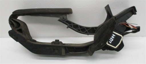 Потенціометр педаль акселератора W211 ліфт CDI A2113000904