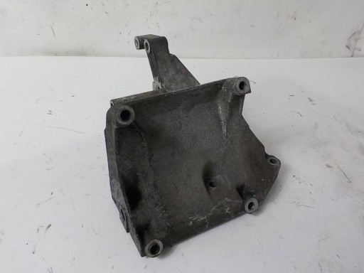 MERCEDES-BENZ W124 Getriebehalter 1031310935