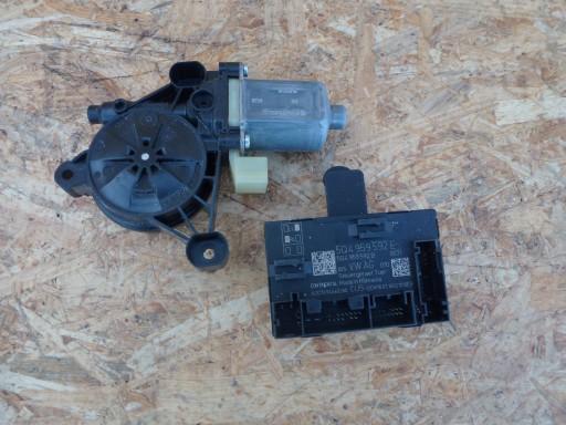 5Q4959592E - ДВИГУН СКЛОПІДІЙМАЧА ПЕРЕДНІЙ ПРАВИЙ МОДУЛЬ SKODA OCTAVIA III ОРИГІНАЛ