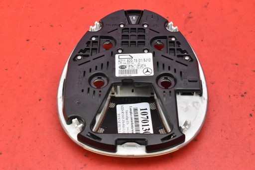 light lighting of the interior rear part A2118207501 MERCEDES CLS C219 04-08