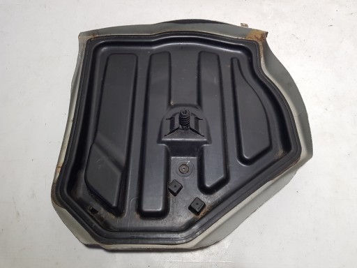MERCEDES W207 W204 sump floor boot 2046100575