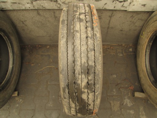 215 / 75R17,5 Uniroyal MONOPLY R2000 передня